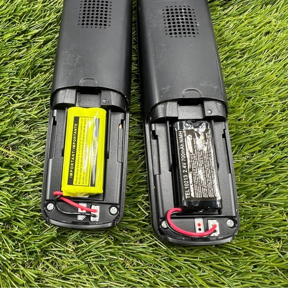 VTech Dect 6.0  CS6319-2 Single Line Cordless Phone 2 Handsets with Power Cords - Picture 8 of 8